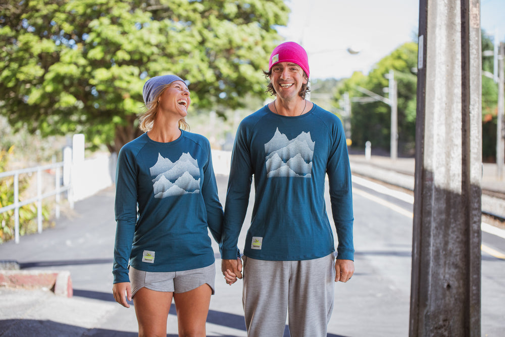 Tussock Traverse Raglan Tee - Teal